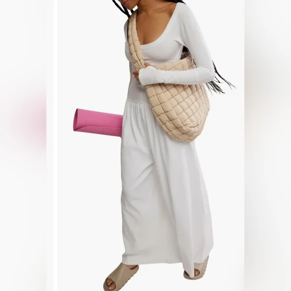 Sold - Picture 3 of 10